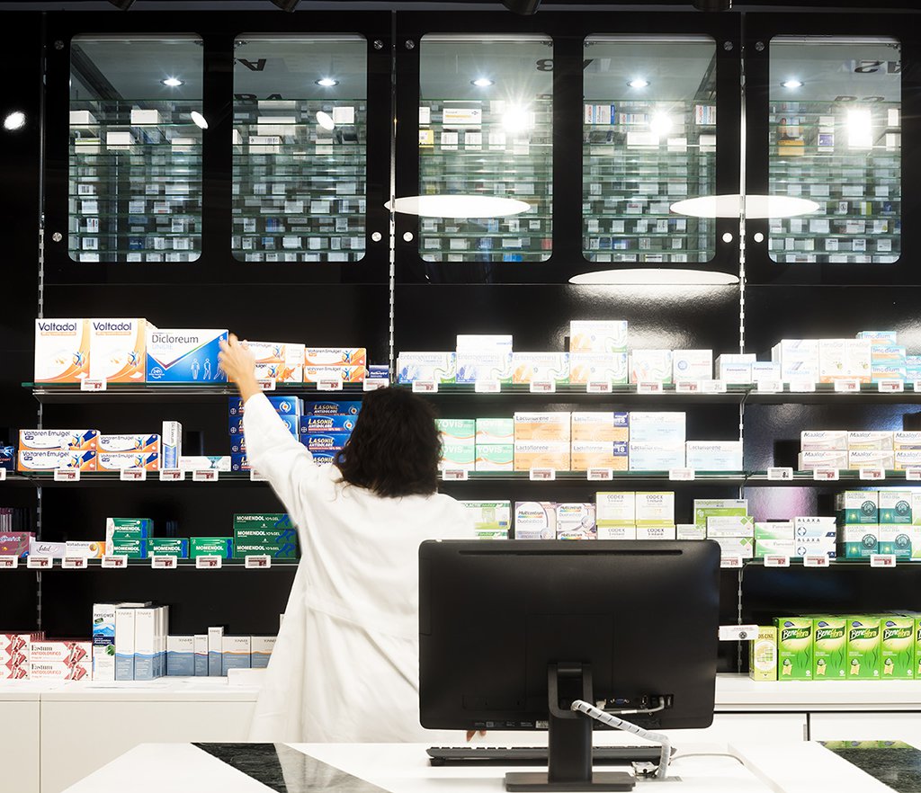 Robot farmacia dott. De Marco - Bari
