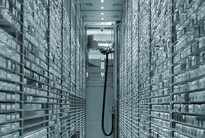 Logistic automation for the FarmaciaUno plant